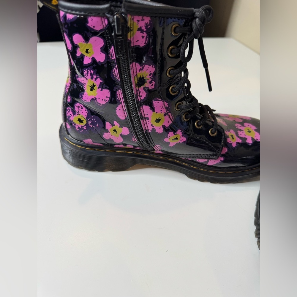 Dr. Martens Pansey Fayre Combat Boot size L5 - Picture 9 of 13